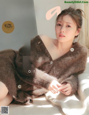 Mai Shiraishi 白石麻衣, Anan 2021.10.13 No.2269 (アンアン 2021年10月13日号)